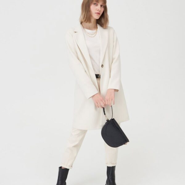 Coat with inverted collar